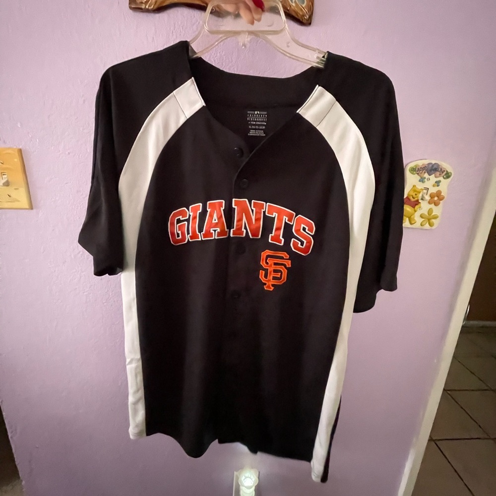 mens giants jersey !
